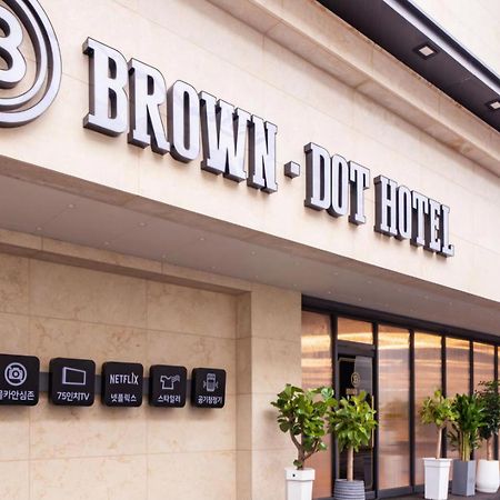Brown Dot Hotel Sinan Кванджу Экстерьер фото